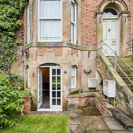 Host & - The Den Whitby