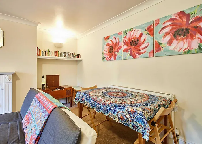 公寓 Host & - The Den